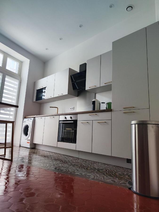 Bright And Modern 3-Bedroom Apartment, 90M2 With Air Condition, In Béziers Extérieur photo